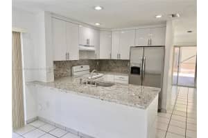 10245 Nw 57th St Doral, FL 33178 - MLS#A11808979