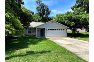 325 E Plymouth, Deland