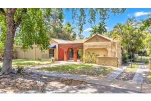 421 Zamora Ave Coral Gables, FL 33134 Sold 08/18/25