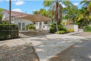 1771 Wa Kee Na Dr, Miami