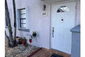 200 Sw 113th Ave 204 Sweetwater, FL 33174 - MLS#A11809150