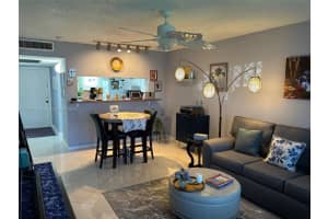 2223 Park Ln APT 102, Hollywood, FL 33021, - MLS#A11809162