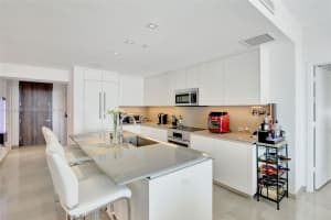 68 SE 6th St Apt 1203, Miami, FL 33131, - MLS#A11809169