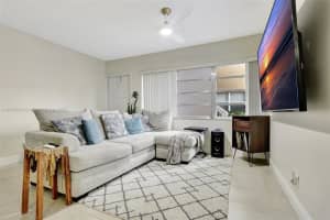 826 Twin Lakes Dr # 18-D, Coral Springs, FL 33071, - MLS#A11809249