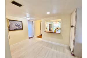 671 S Hollybrook Dr APT 104, Pembroke Pines, FL 33025, - MLS#A11809273