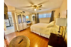671 S Hollybrook Dr APT 104, Pembroke Pines, FL 33025, - MLS#A11809273