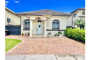 15333 Sw 40th Ter, Miami