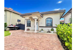 15333 SW 40th Terrace, Miami, FL 33185, - MLS#A11809313