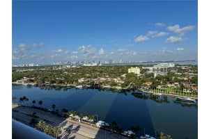 Blue Diamond Tower, 4779 Collins Ave APT 2106, Miami Beach, FL 33140, - MLS#A11809334