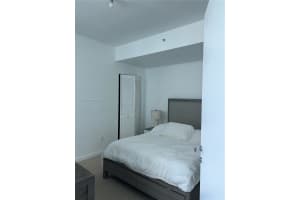 300 S Biscayne Blvd T-2011, Miami