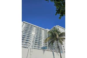 5701 Collins Ave, Miami Beach, FL 33140, - MLS#A11809342