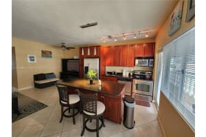 2881 NE 32nd St APT 320, Fort Lauderdale, FL 33306, - MLS#A11809346