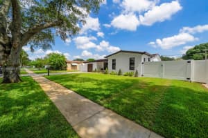 9241 SW 55th St, Cooper City, FL 33328, - MLS#A11809353