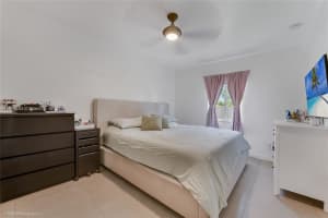 15545 Garfield Dr, Homestead, FL 33033, Sold 08/29/25
