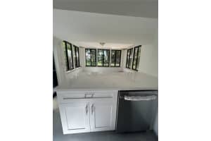 421 Sw 11th St Fort Lauderdale, FL 33315 - MLS#A11809414
