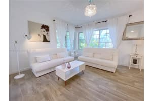 1611 Euclid Ave APT 1, Miami Beach, FL 33139, - MLS#A11809482