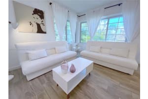 1611 Euclid Ave APT 1, Miami Beach, FL 33139, - MLS#A11809482