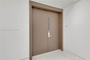 300 Biscayne Blvd Way 4203 Miami, FL 33131 - MLS#A11809632