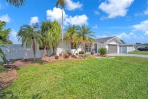 4271 SW 67th Ter, Davie, FL 33314 - MLS#A11809656