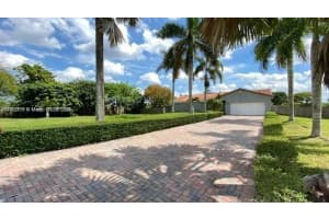 21080 Sw 242nd St, Homestead