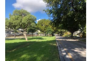1975 NE 135th St APT 2D, North Miami, FL 33181, - MLS#A11809793