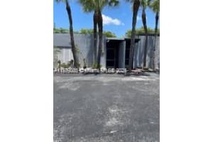 16520 Bridge End Rd, Miami Lakes, FL 33014, - MLS#A11809803