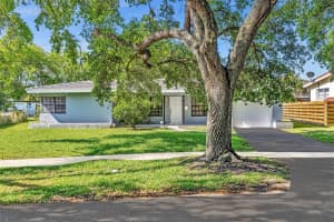 418 S 57th Way N/a, Hollywood