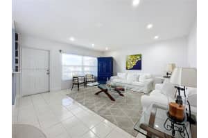 708 SE 7th Ave APT 14, Pompano Beach, FL 33060, - MLS#A11809879