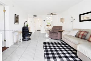 2801 N Pine Island Rd APT 204, Sunrise, FL 33322, - MLS#A11809903
