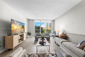 19380 Collins Ave APT 317, Sunny Isles Beach, FL 33160, - MLS#A11809917
