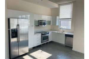 133 Ne 2nd Ave 913, Miami