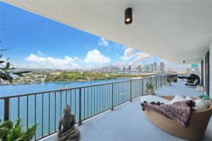 1000 Venetian Way 1304, Miami