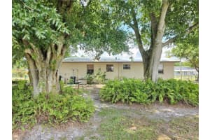 7740 NW 81st Ct, Okeechobee, FL 34972, Sold 07/18/25