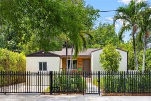 266 Nw 42nd St, Miami