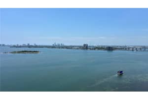 700 Ne 25th St 1703, Miami