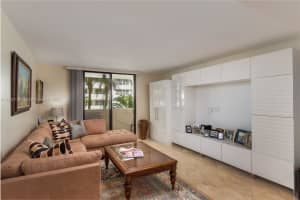 1623 Collins Ave 509, Miami Beach, FL 33139 - MLS#A11810139