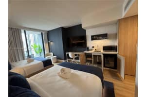 601 Ne 1st Av 1806, Miami