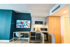 601 NE 1st Ave #1806, Miami, FL 33132, - MLS#A11810224