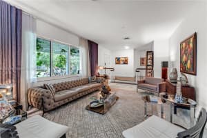 259 E Shore Dr E Miami, FL 33133 - MLS#A11810285