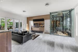 259 E Shore Dr E Miami, FL 33133 - MLS#A11810285