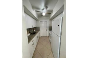 1825 Cleveland St APT 11, Hollywood, FL 33020, - MLS#A11810295