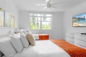 MLS# A11810315, Aventura, Florida 33180