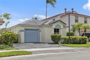 7572 NW 3 St, Plantation, FL 33317, Sold 08/15/25