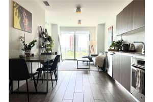 1600 Sw 1st Ave 813, Miami