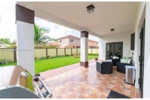16588 SW 44th St, Miami, FL 33185, - MLS#A11810412