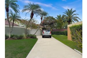 8923 Sw 151st Ct, Miami