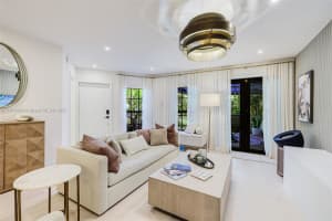 725 Biltmore Ct Coral Gables, FL 33134 - MLS#A11810450