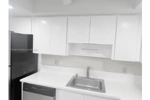 1300 Saint Charles Pl Ph2 Pembroke Pines, FL 33026 - MLS#A11810514