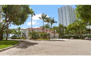 3245 NE 184th St, North Miami Beach, FL 33160, - MLS#A11810547