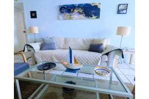 2655 Collins Ave APT 2409, Miami Beach, FL 33140, - MLS#A11810551